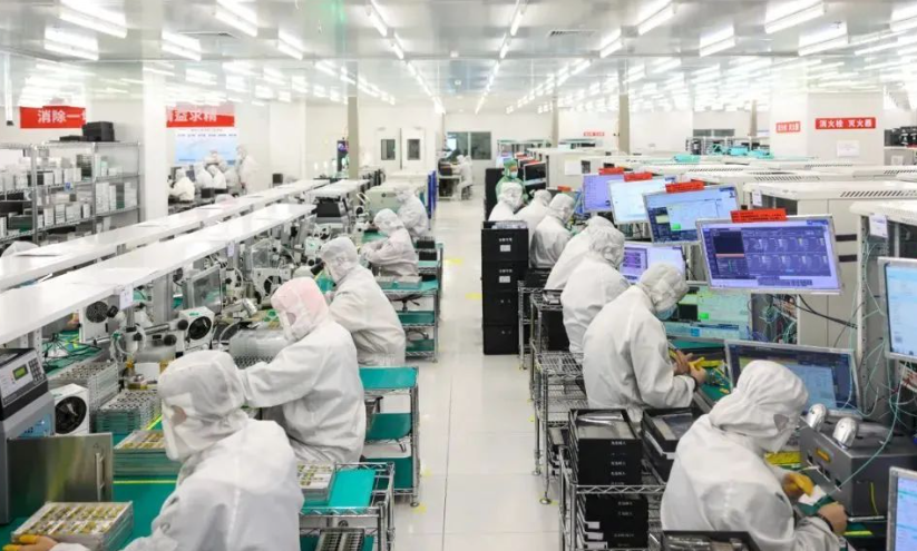 万主信息科技浅析制造业数字化转型中的技术咨询关键节点